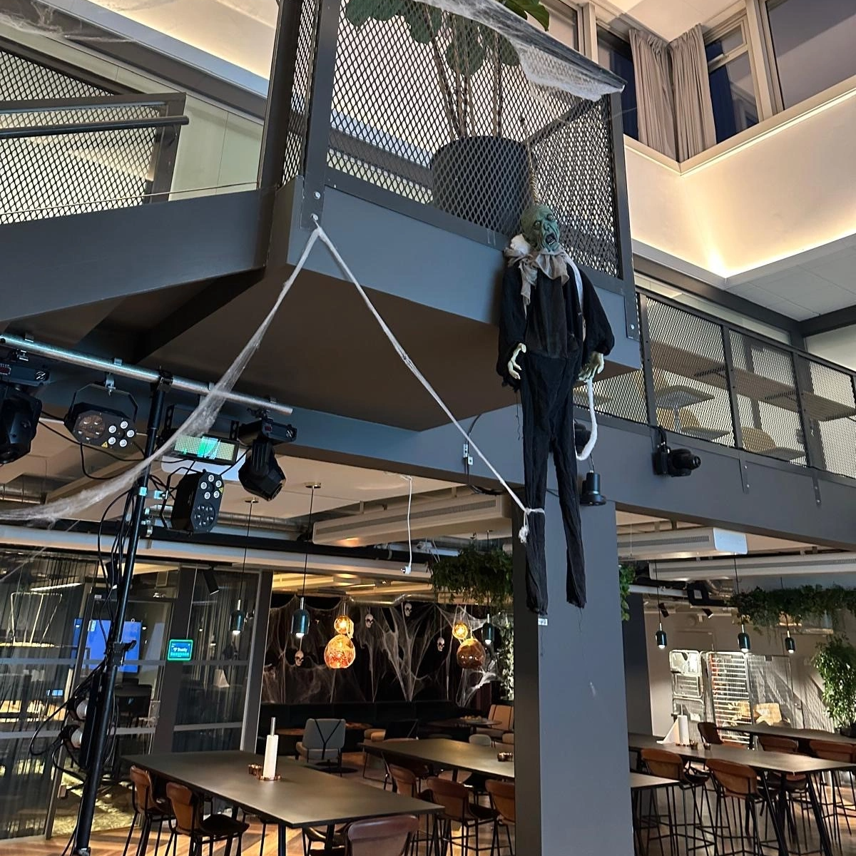 Dead Man hanging