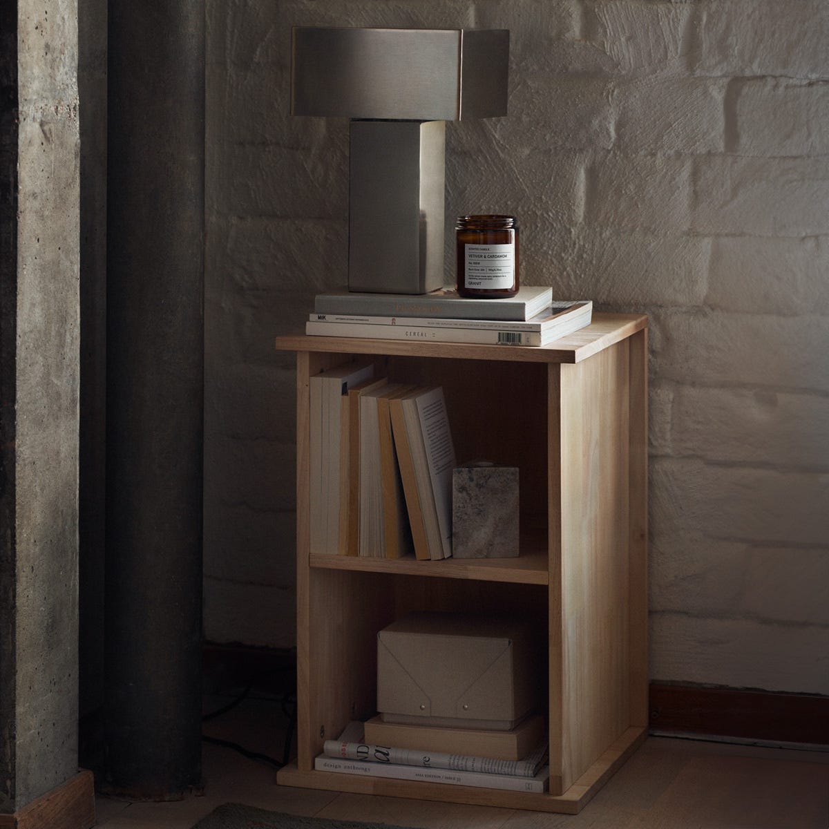 Bordslampa borstad krom