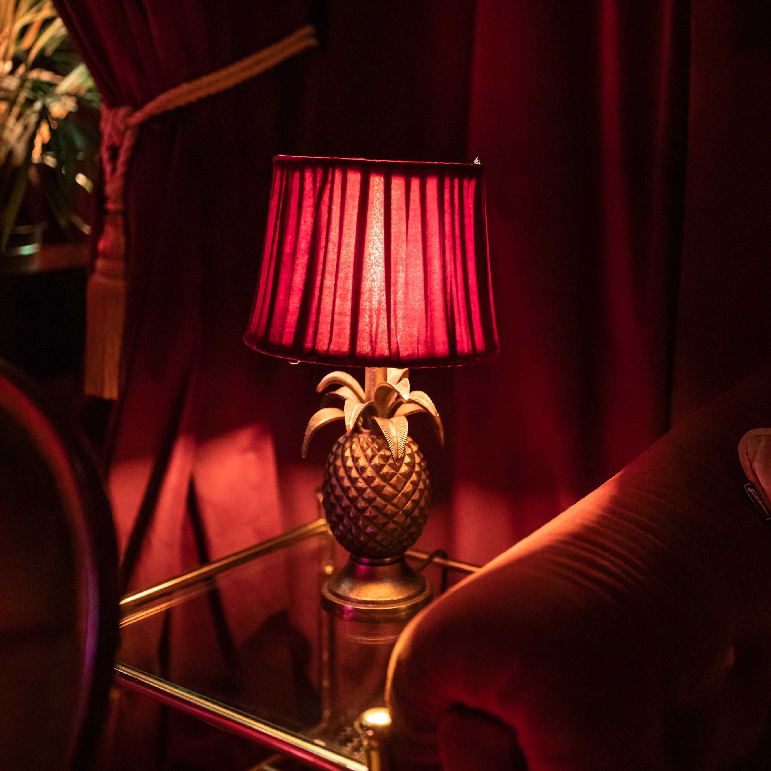 Bordslampa Ananas 34cm