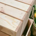 Trälåda ljus trä