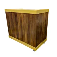 Bardisk träfront