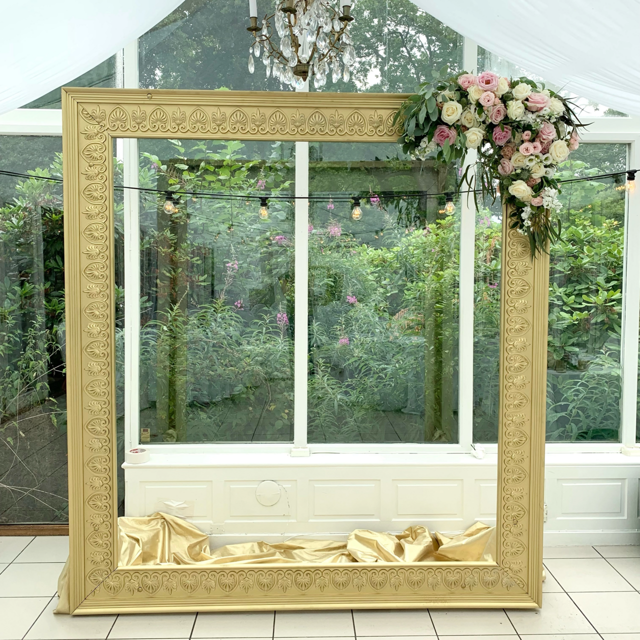 Ram guld 200 x 200cm