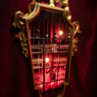 Burgundy sammet