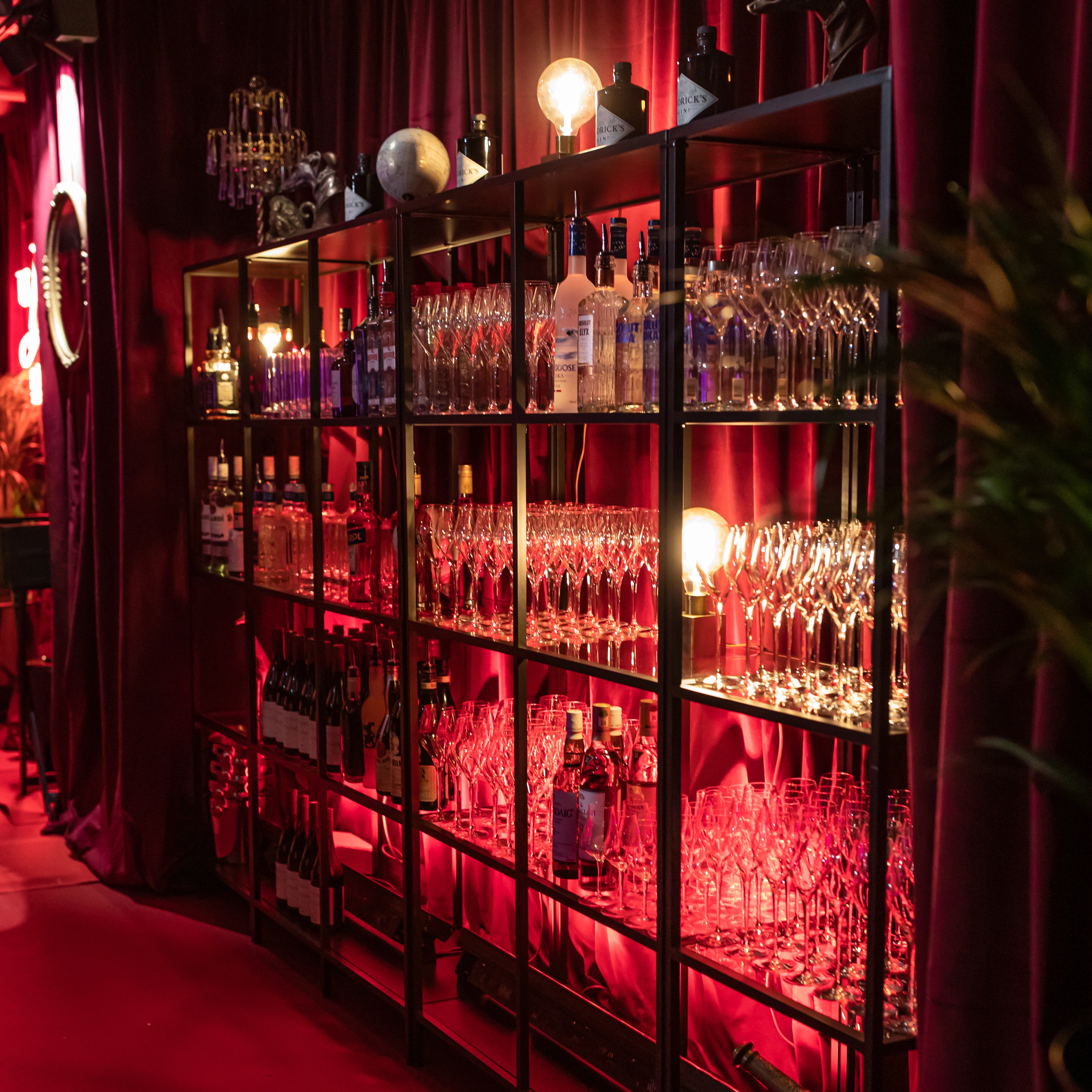 Hylla metall svart 100cm