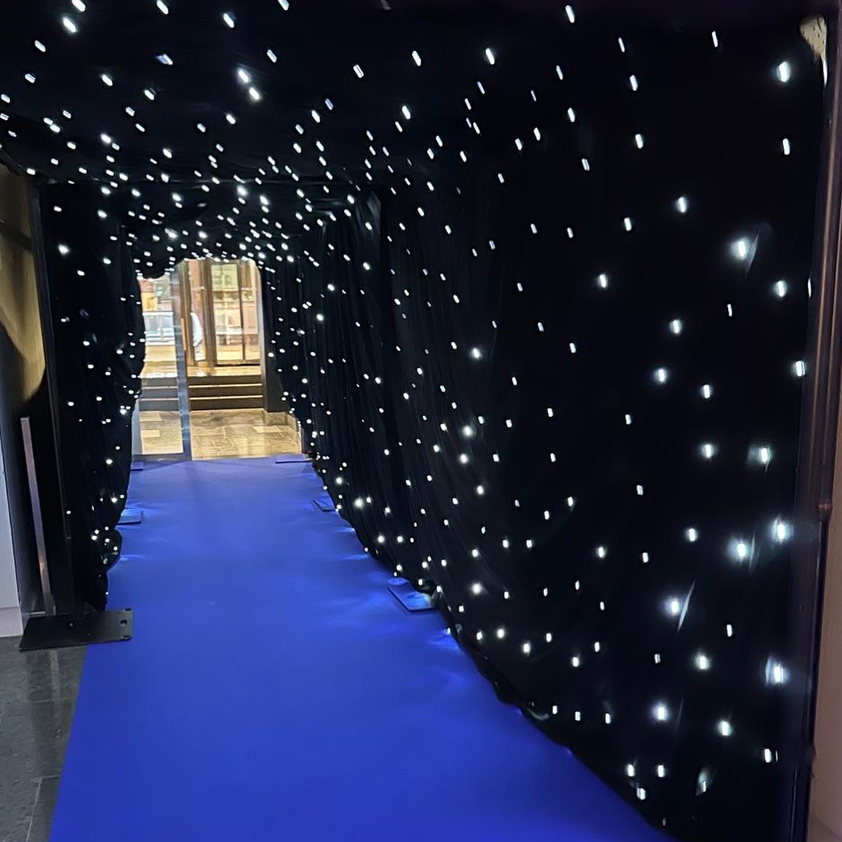 Diodvägg vit belysning