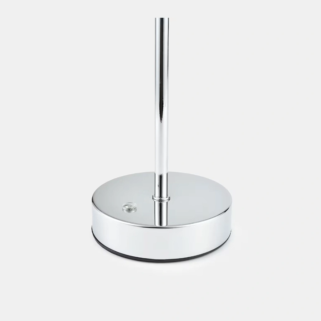Bordslampa krom laddbar