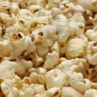 Popcorn färdigpoppade