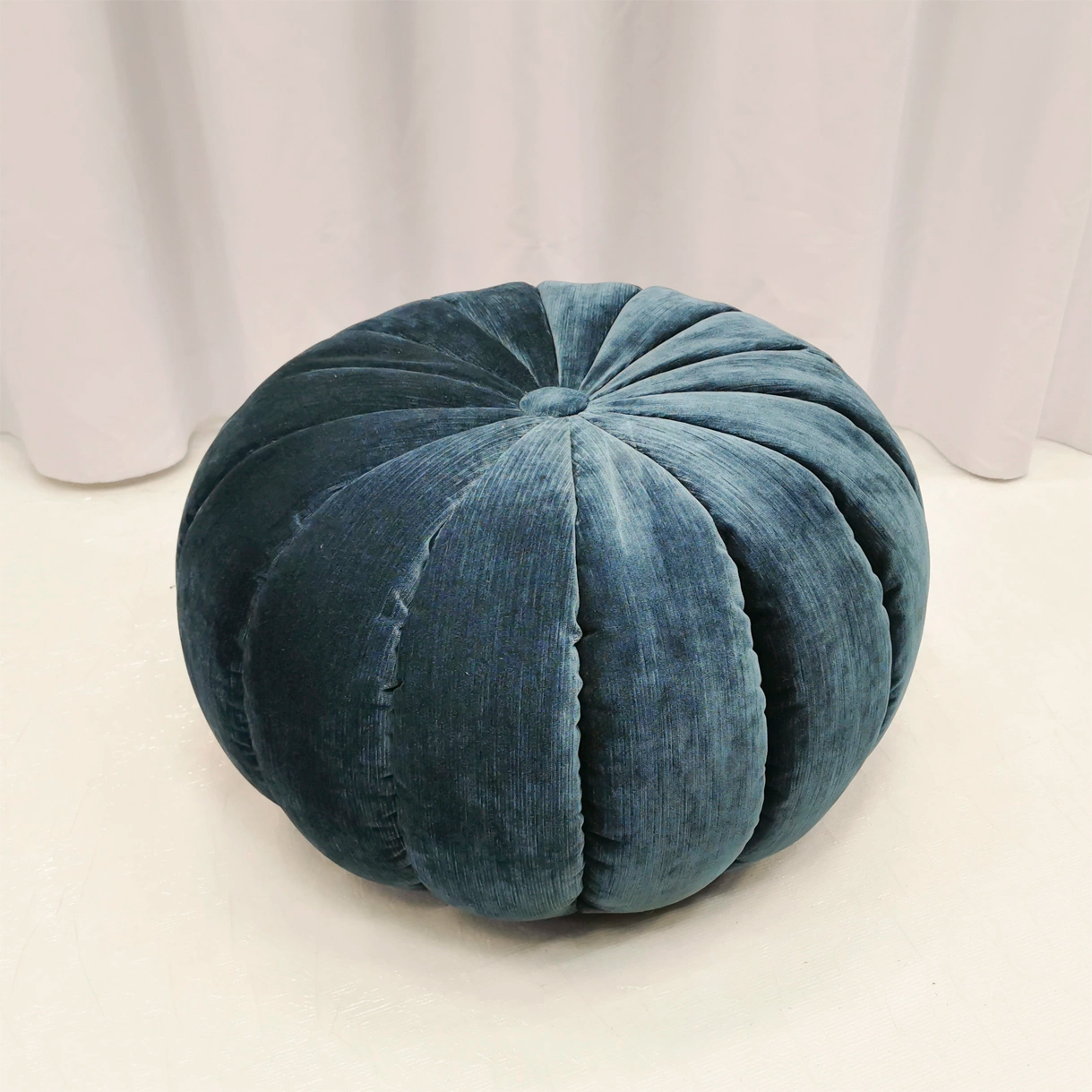 Sittpuff sammet pumpaform