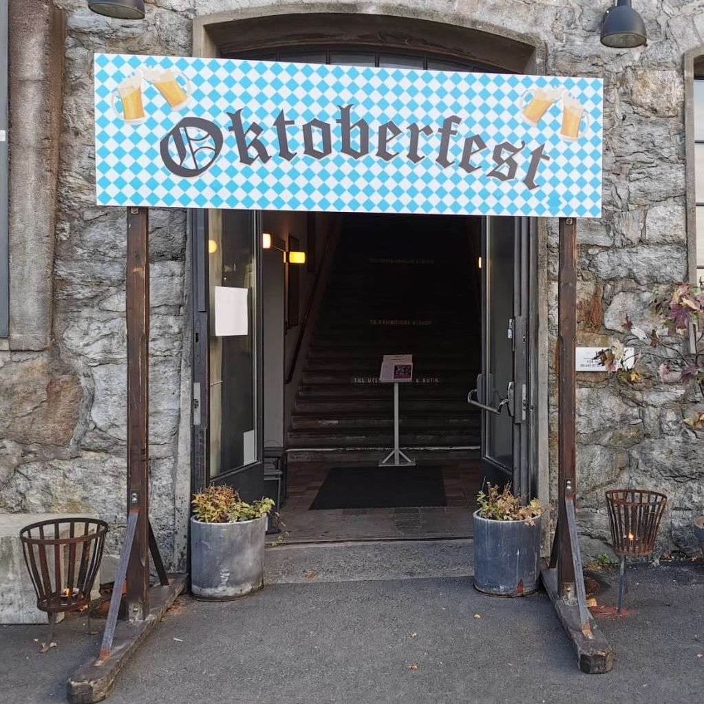 Oktoberfest portal trä