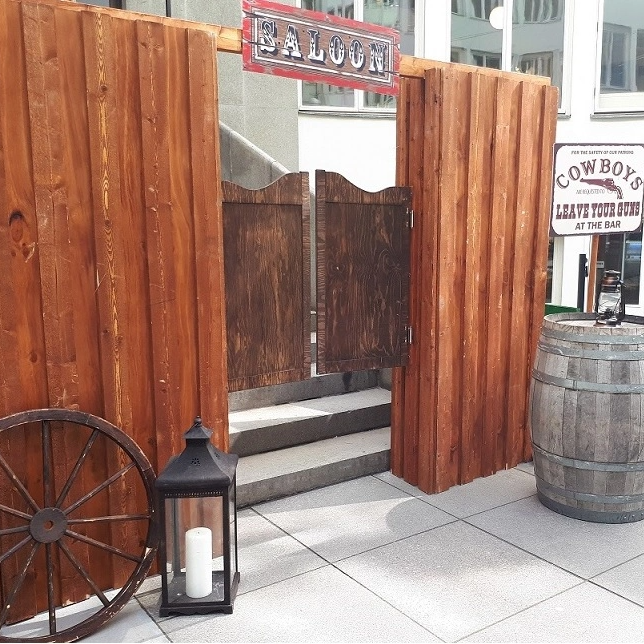 Saloon entré