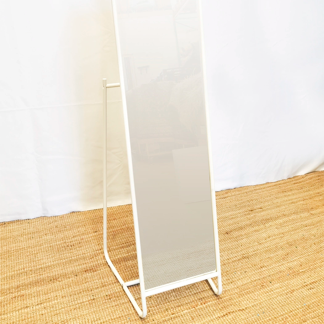 Spegel golvmodell vit