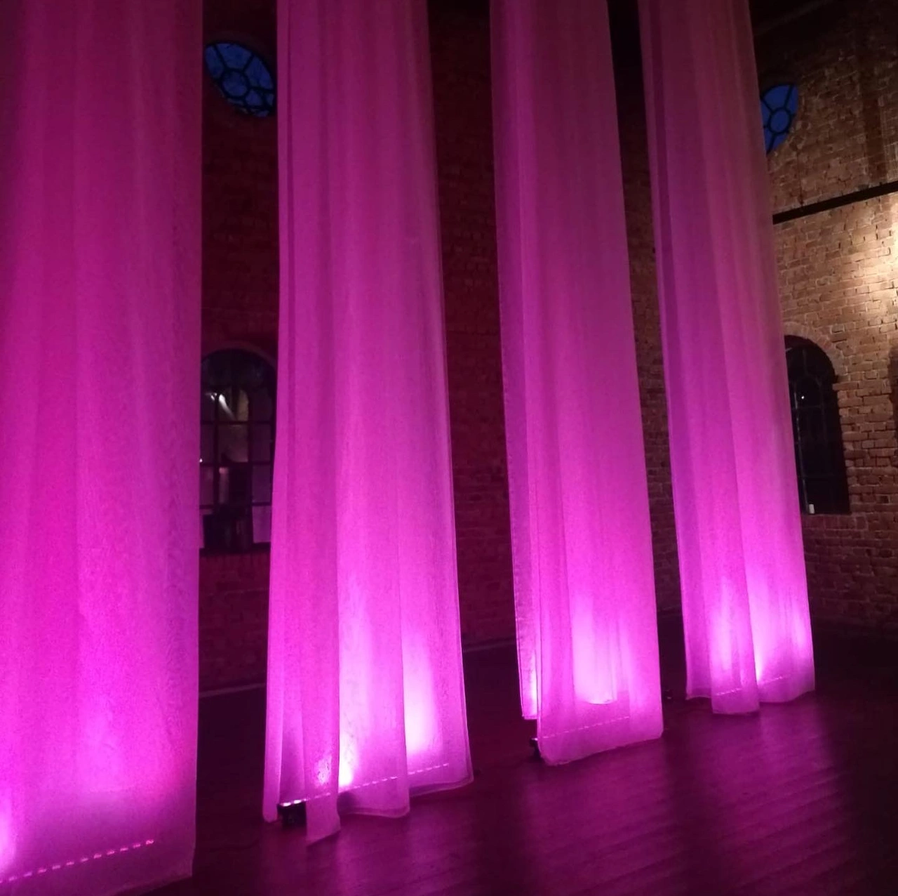 LED Wallwasher Mega Tri Bar