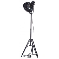 Golvlampa industri vintagestil
