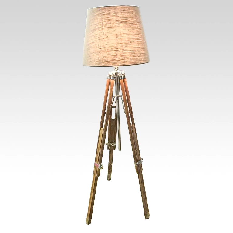 Golvlampa Tripoli