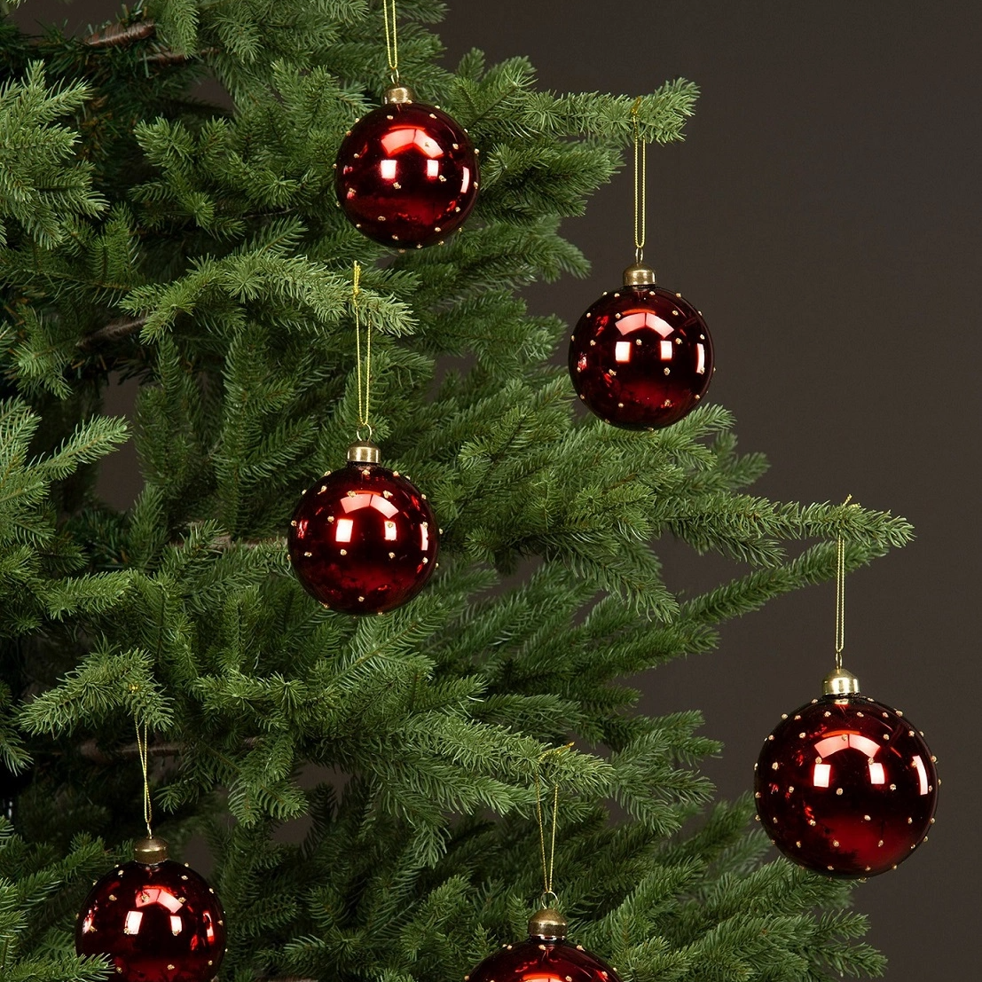 Julgranskulor Röda