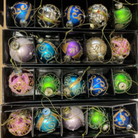 Julgranskulor flerfärgade