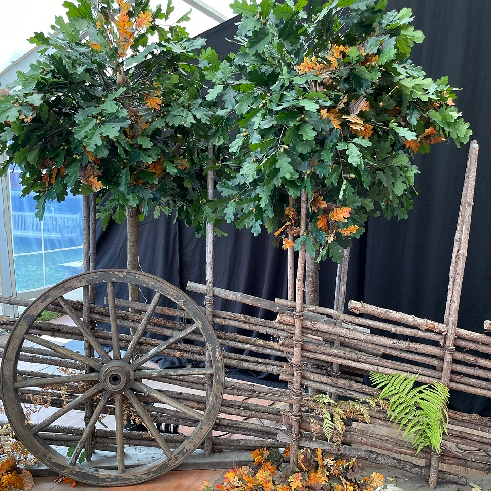 Ek 240cm konstträd